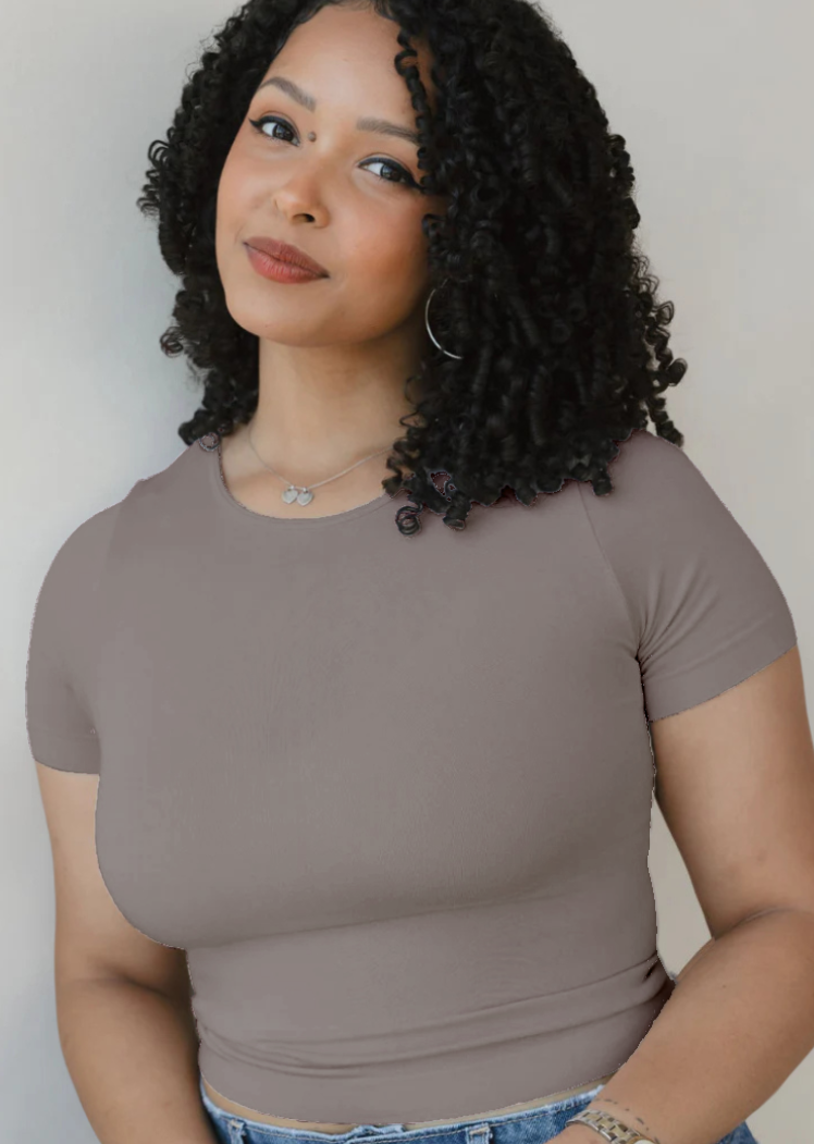 Short Sleeve Waist Length Top