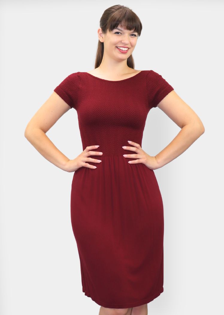 Knee Length Dress with Cap Sleeve Chocolate / One Size